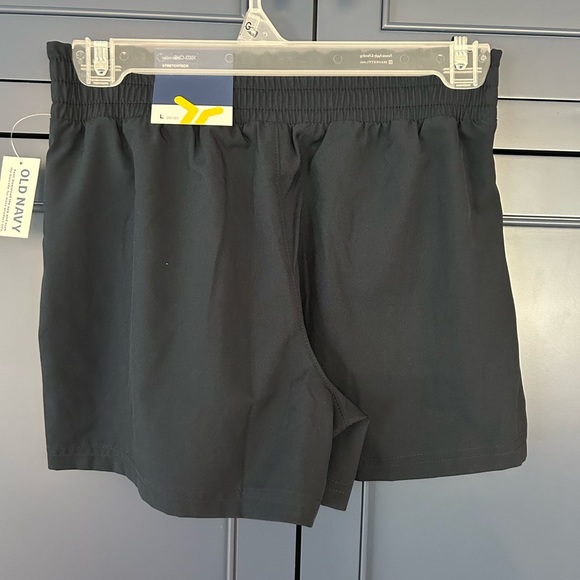 - NWT. Old Navy girls large (10-12) HR, keep you dry, running shorts. - Picture 2 of 4